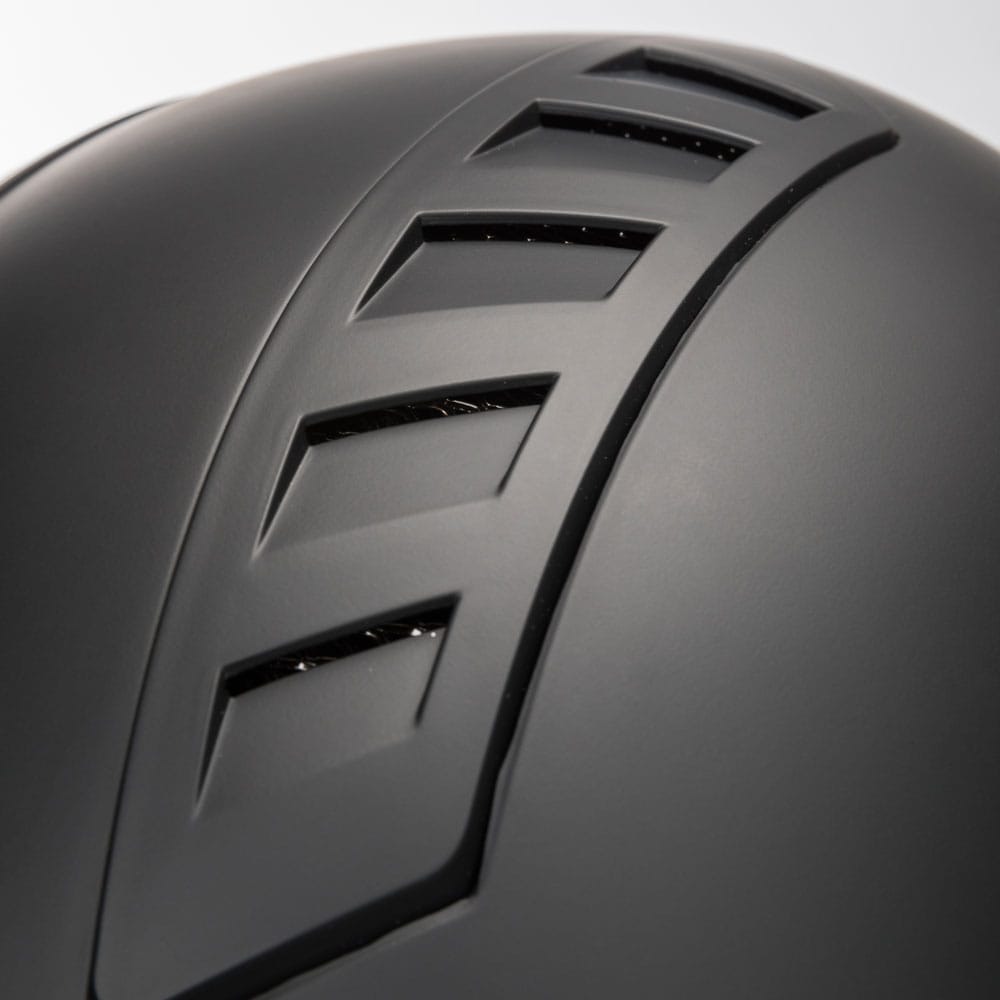 Ridehjelm VG1 EQ3 Mips Blank Back on Track®